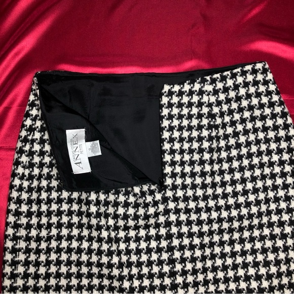 Casual Corner Annex Petite Women Tweed Suit Set/Black & White - Picture 13 of 16